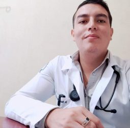 Dr. Rodrigo Pacheco Mosquera