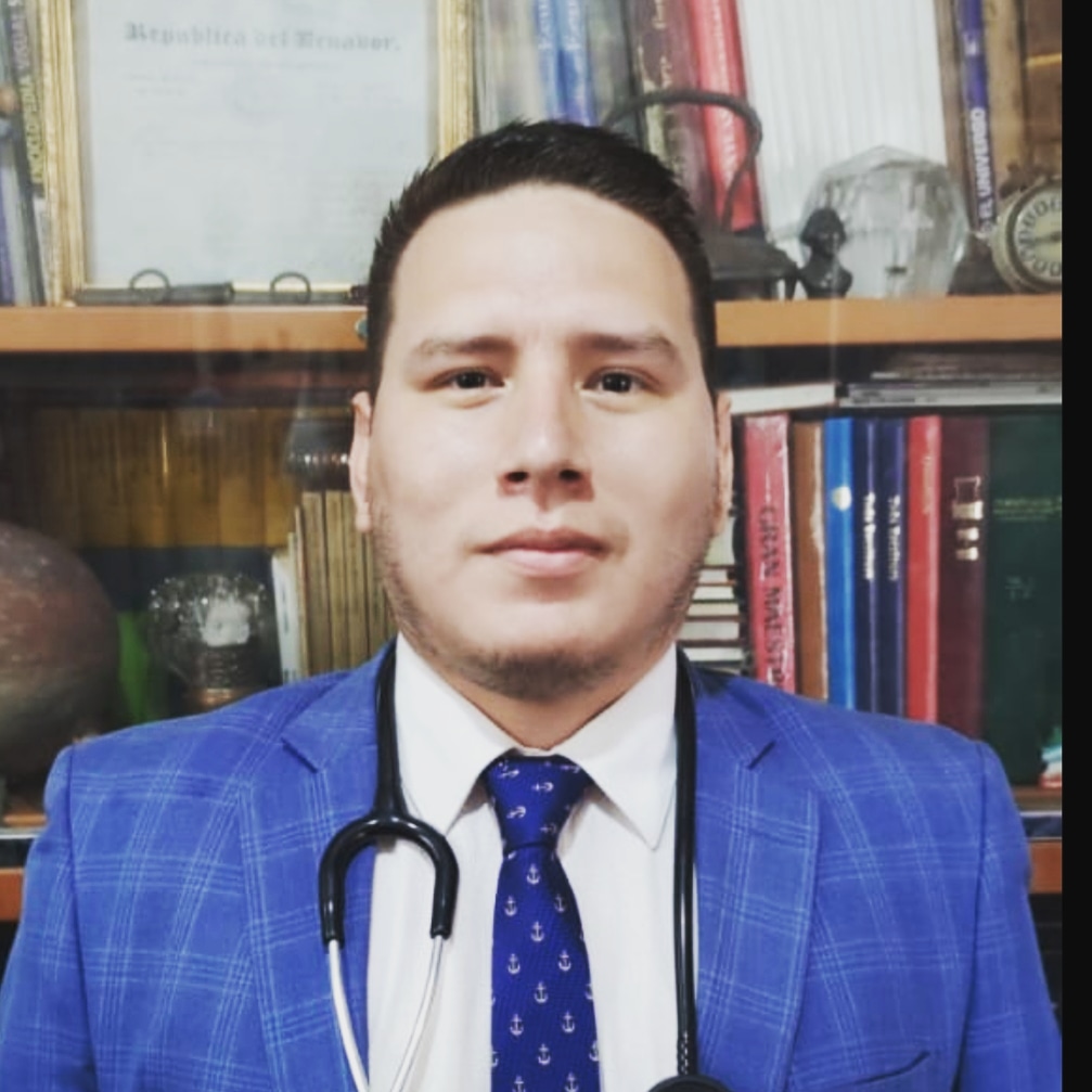 Carlos Basantes Alcívar