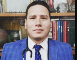 Carlos Basantes Alcívar