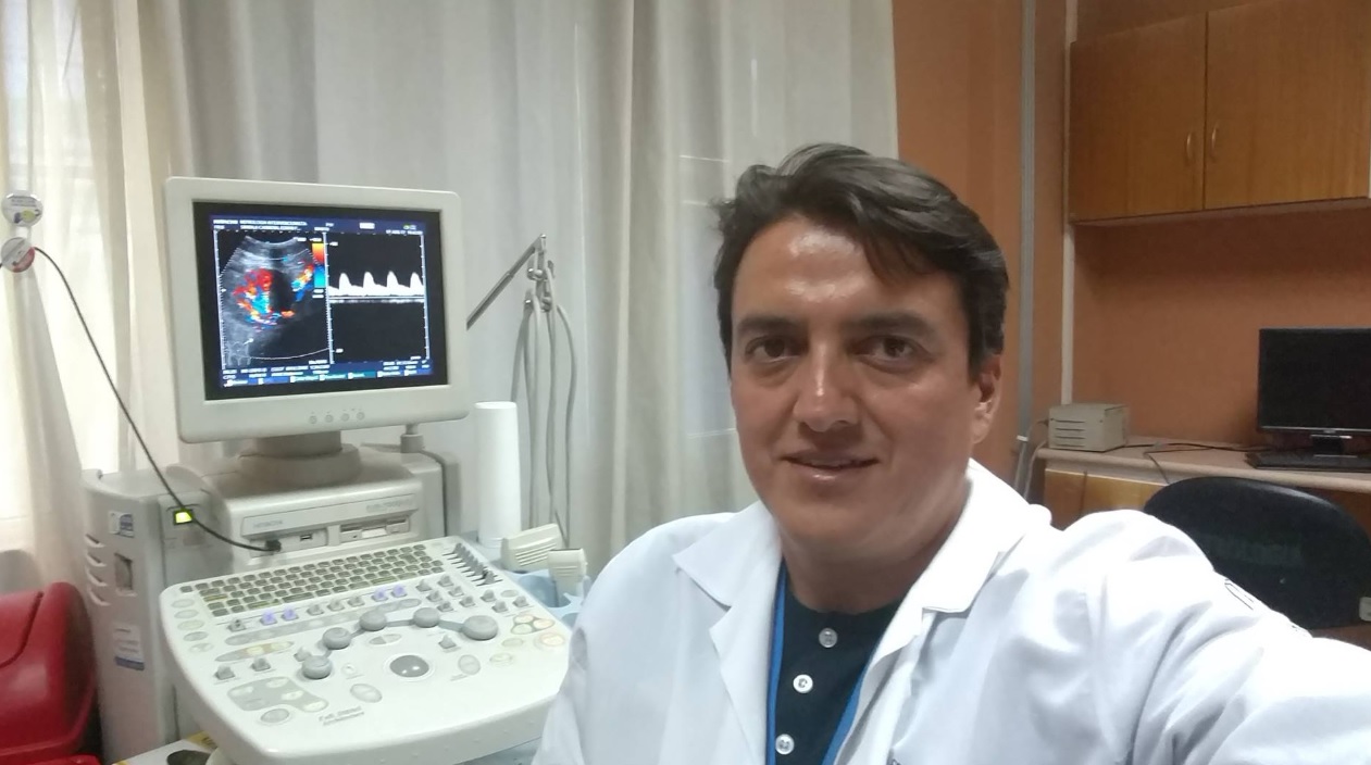 Luis Manjarrés – Nefrólogo